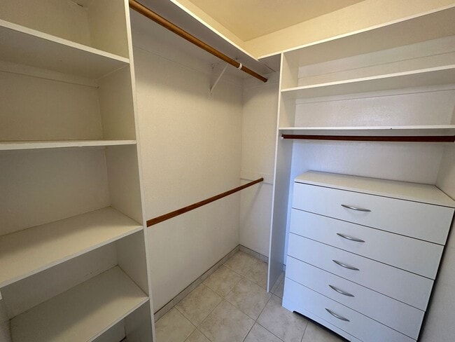 Building Photo - LOS GATOS - Beautifully upgraded property in desirable Los Gatos location, Los Gatos Schools