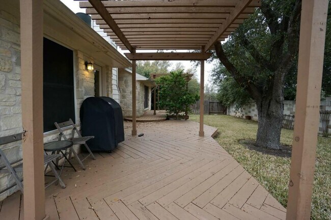 Building Photo - 3224 Burks Ln