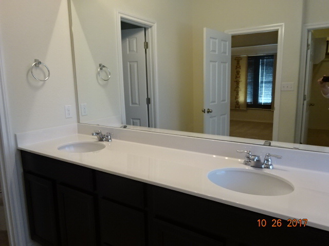 Building Photo - 3700 Rusack Dr