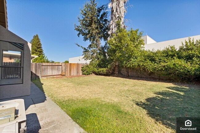 Building Photo - 5107 Felicia Way