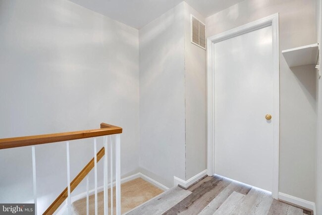 Building Photo - 5678 White Dove Ln