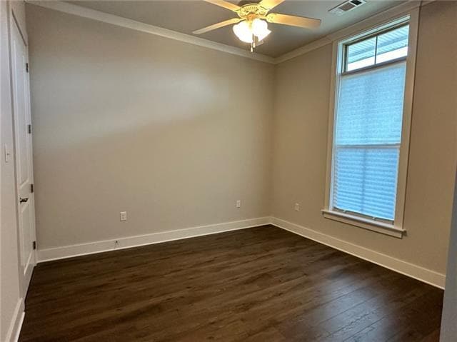 Building Photo - 324 Rue Petite