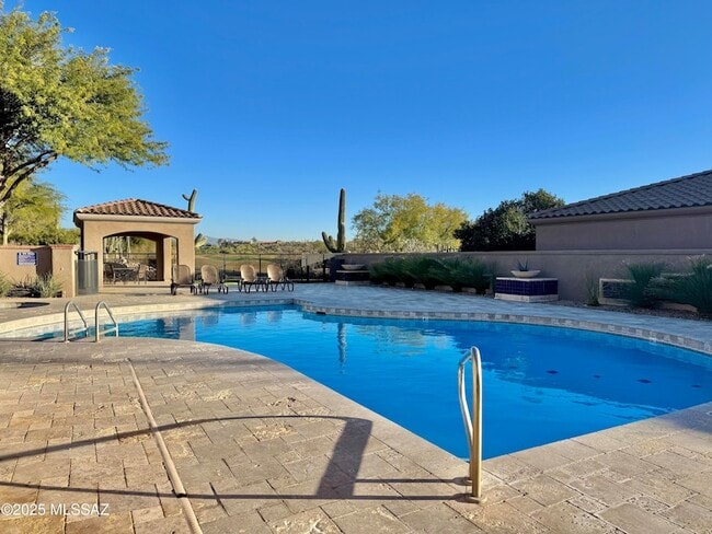 Building Photo - 5926 N Campo Abierto