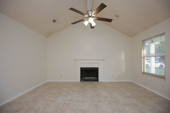 Building Photo - 6972 Weatherwood Dr