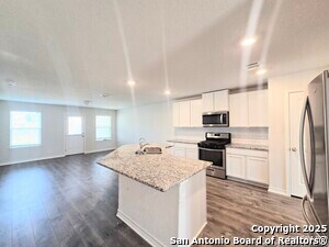 Building Photo - 9723 Bratten Rise