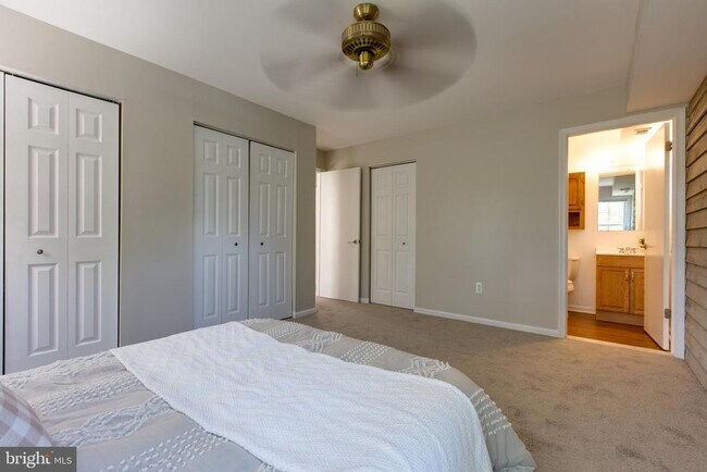 Building Photo - 206 Spring Maiden Ct