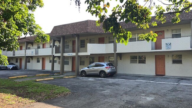 Building Photo - 20520 NW 15th Ave