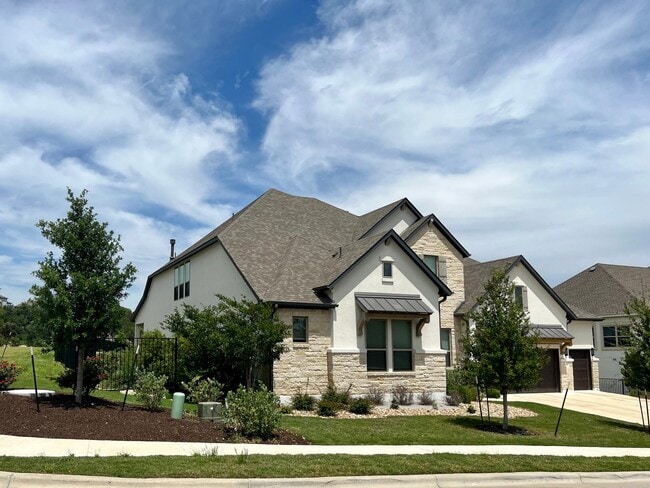 Building Photo - 1920 Murano Ln