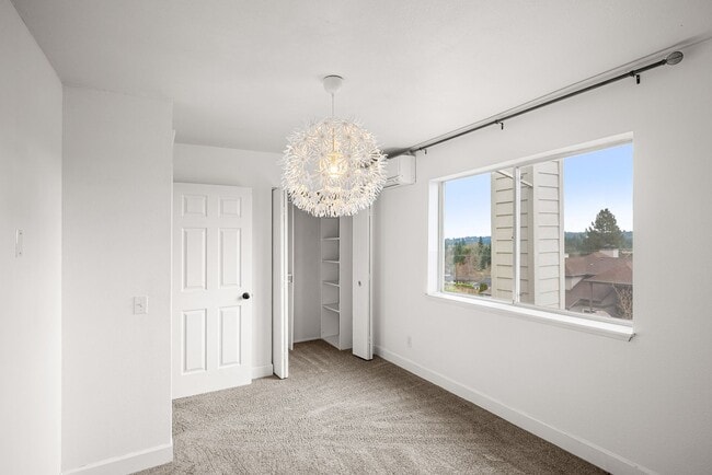 Building Photo - 6301 White Tail Dr
