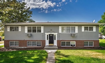 Building Photo - 1628 Kelby Dr