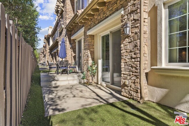 Building Photo - 11507 Verona Dr