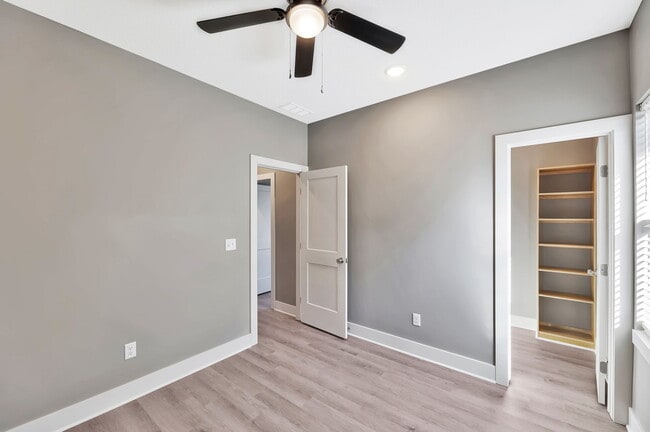 Building Photo - 4579 S Doris Ct