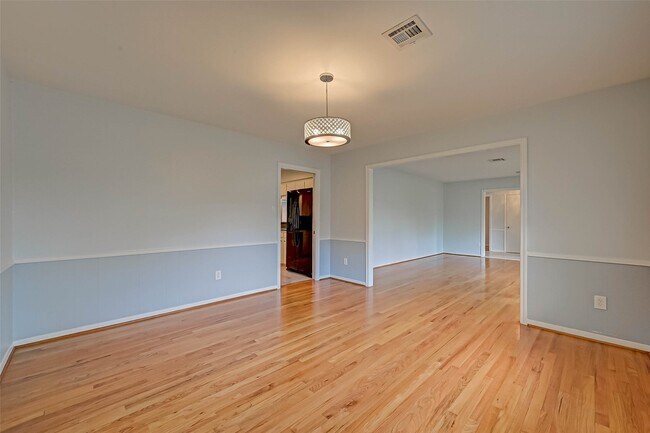 Building Photo - 5734 Spellman Rd