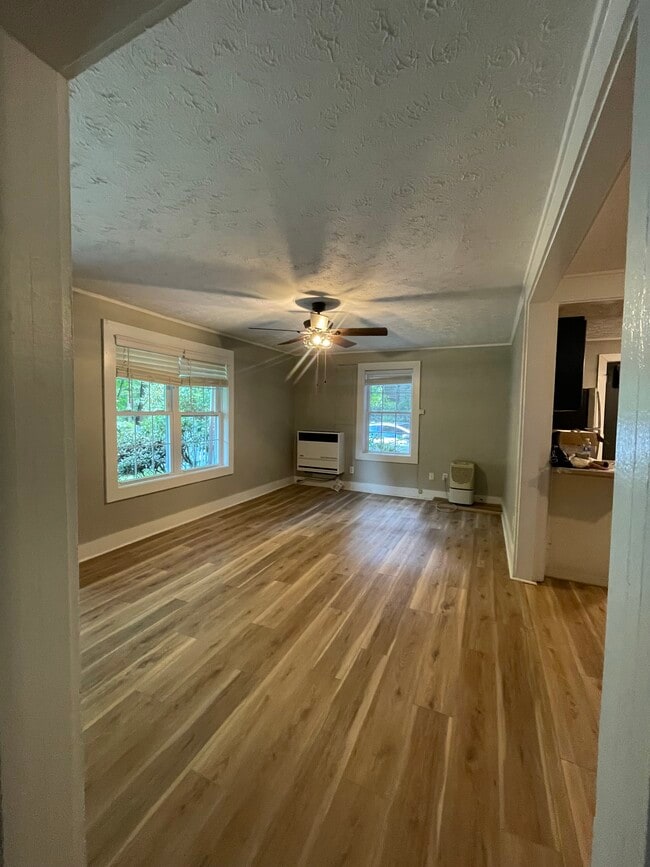 Living Room - 217 Old Turnpike Rd