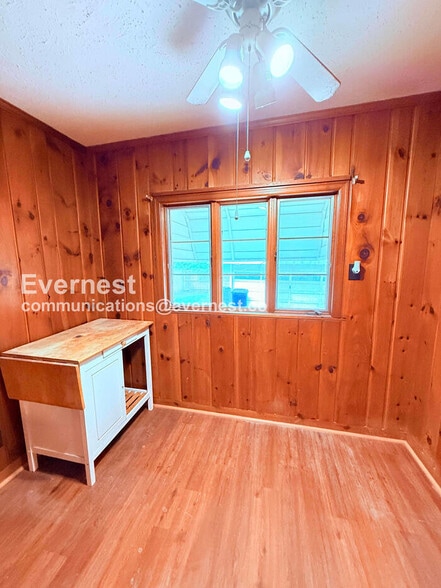Building Photo - 4315 Garden Park Dr