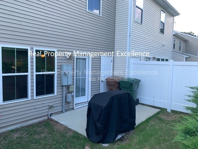 Building Photo - 468 Panorama View Loop