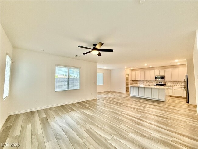 Building Photo - 9768 Abel Clf St