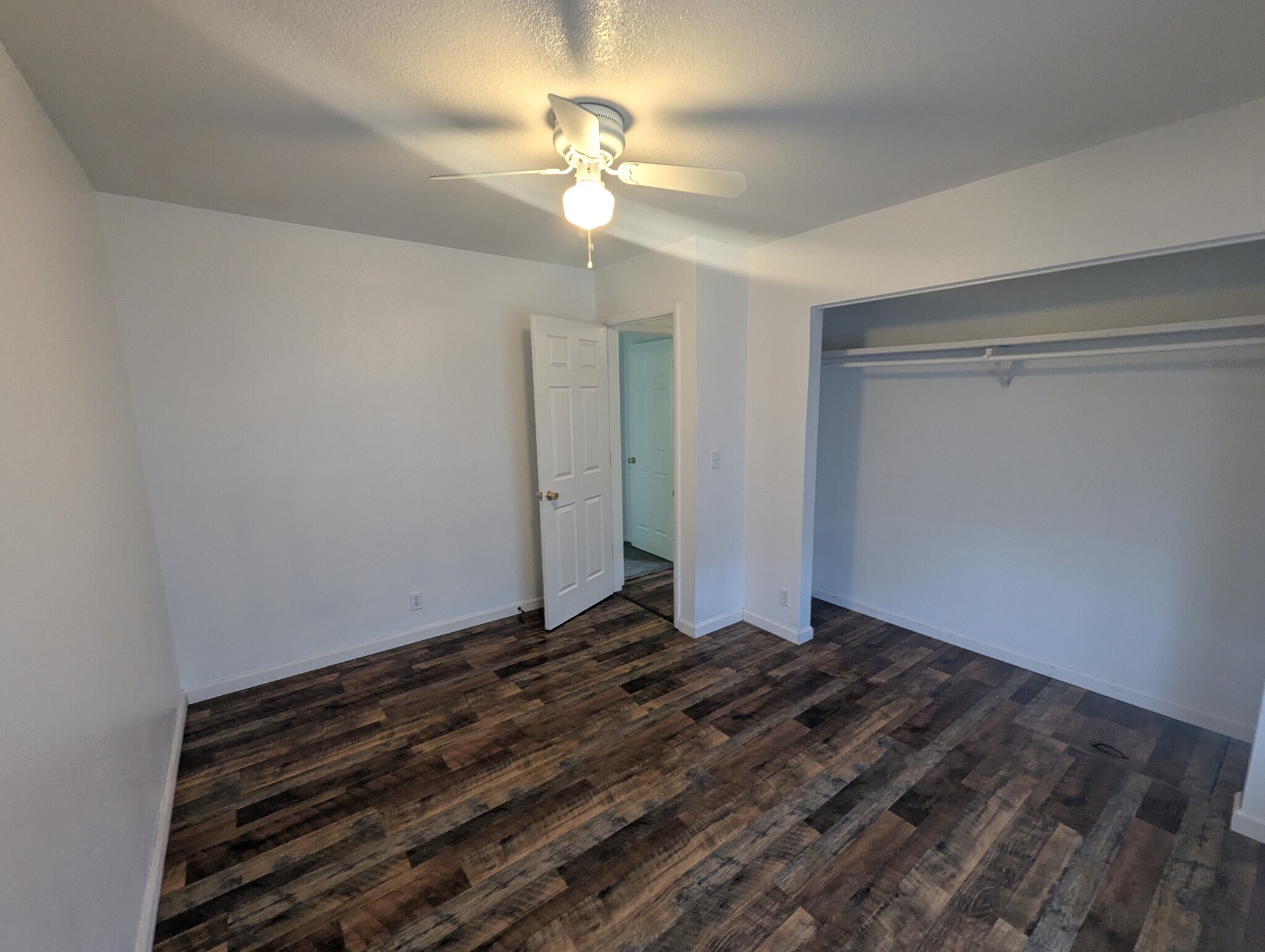 Building Photo - 2377 W Panama St