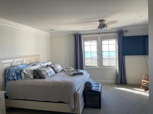 Building Photo - 3 bd/3.5 Ba Sea Summit Panoramic Ocean Vie...