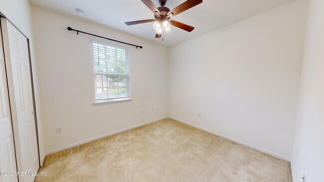 Building Photo - 5064 Sundrop Wy