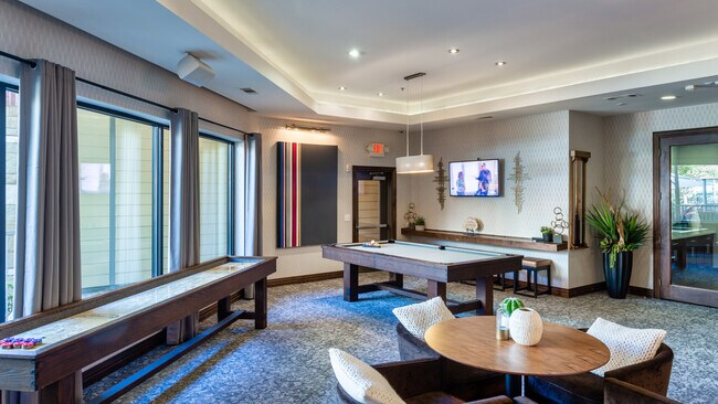 Building Photo - 5353 Las Colinas Blvd
