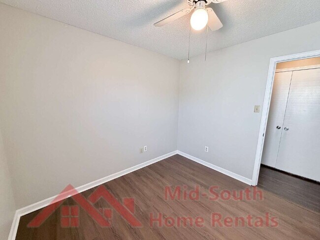 Building Photo - 7328 Hillshire Dr