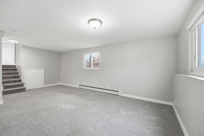 Building Photo - Updated 4BR Home with 2-Car Garage in Stratmoor