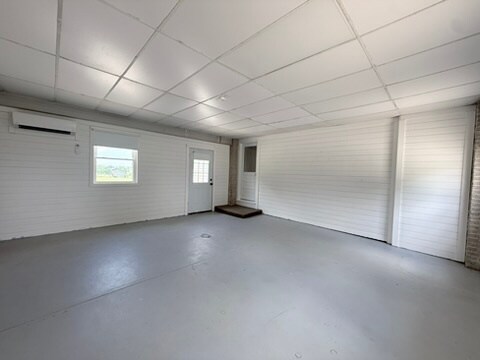 Building Photo - 8690 PA-25