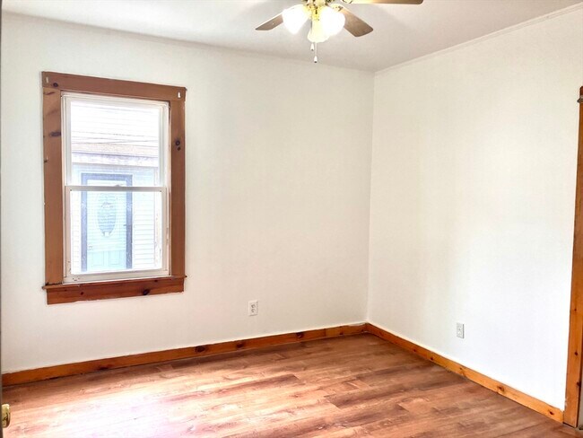 Building Photo - 4 Sisson Terrace