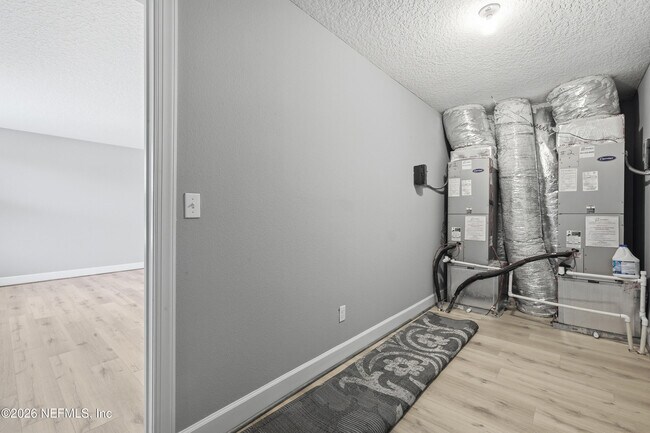 Building Photo - 4483 Plantation Oaks Blvd