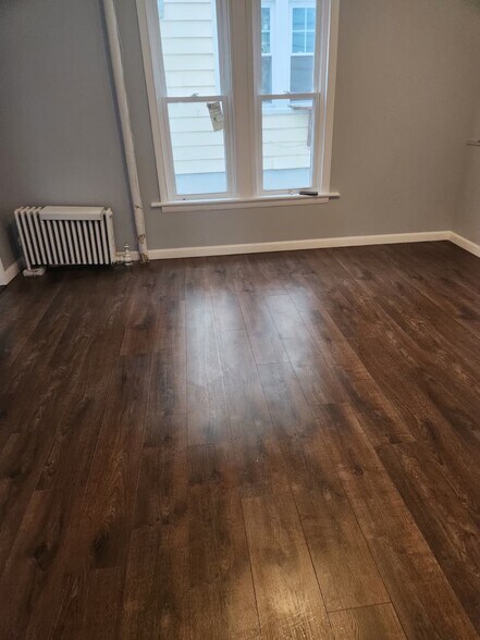 Building Photo - 55 Worrall Ave