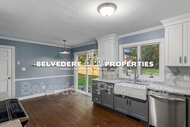 Building Photo - 4103 Oak Hollow Dr