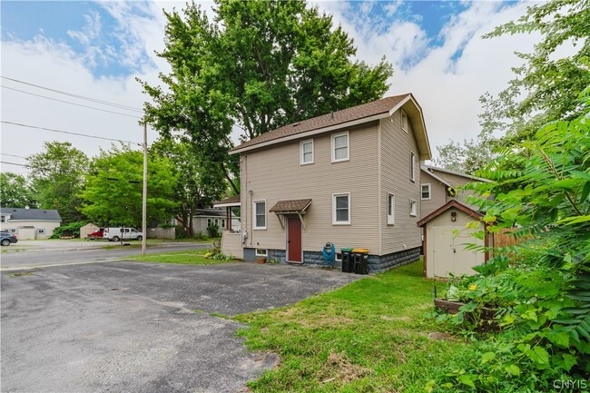 Building Photo - 104 Fairmont Ave