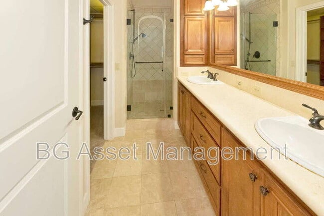 Building Photo - 1240 Sonata Dr