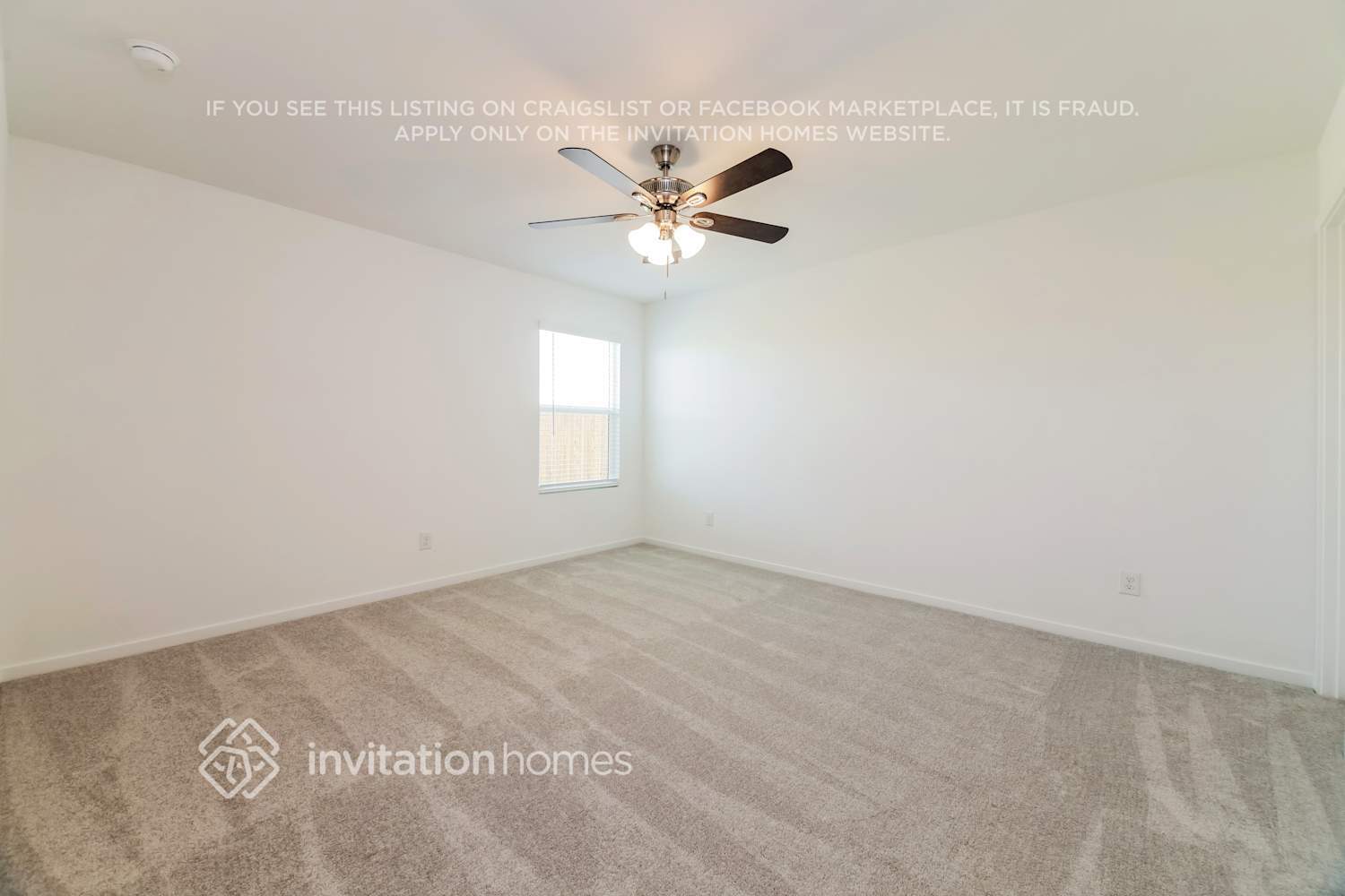 Building Photo - 1724 Poptic Ln