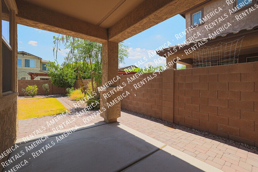 Building Photo - 3457 E Mia Ln