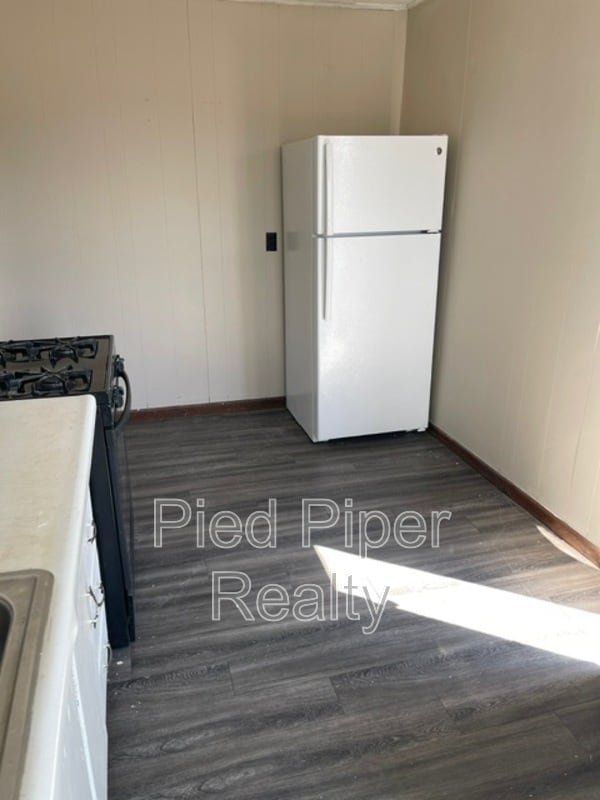 Building Photo - 434 1/2 S State Ave