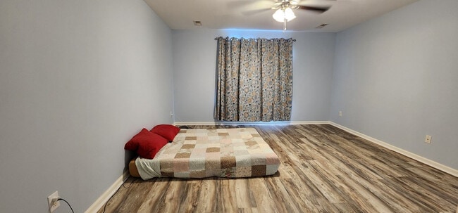 Building Photo - 2830 Amidala Ln