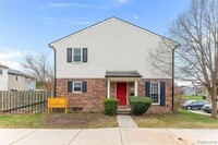 Building Photo - 3374 Burbank Dr