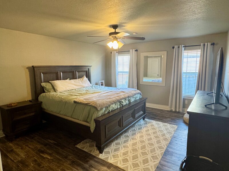 Building Photo - 2605 SW Joshua Ave