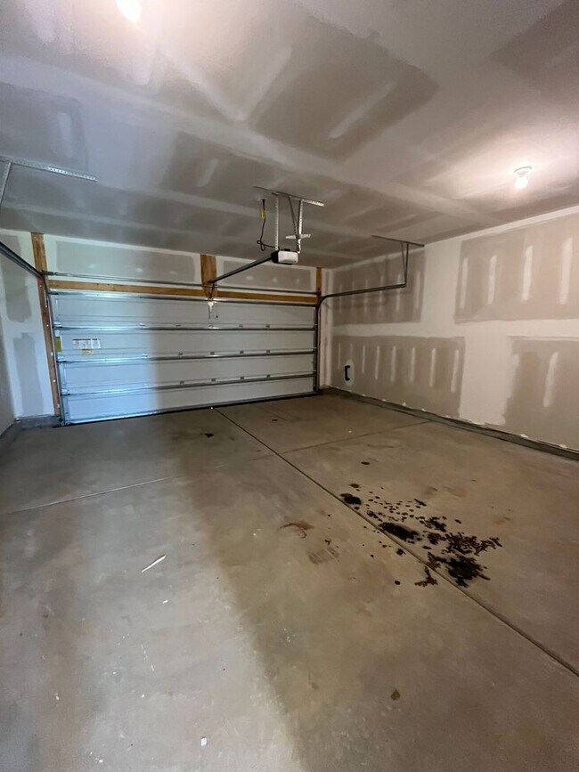 Building Photo - Beautiful 3 Bedroom Home In Cane Bay - Available Only For Lease Option