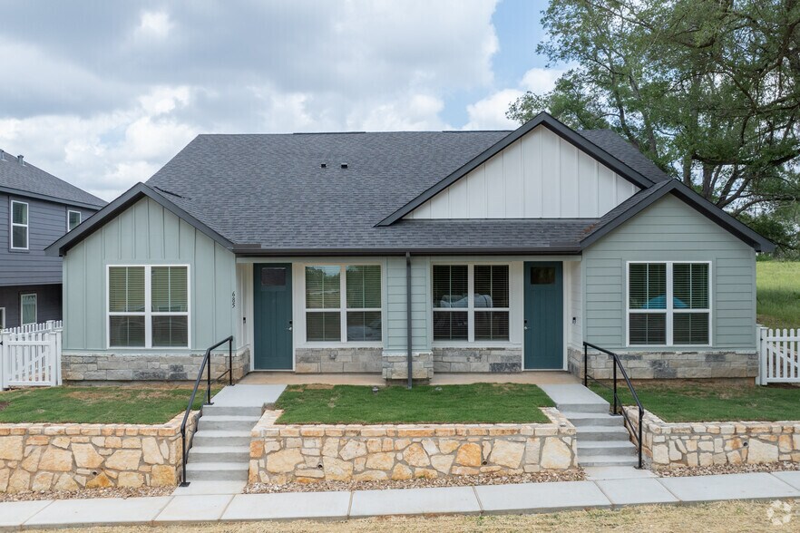 Exterior Photo - Canvas on Founders Hill