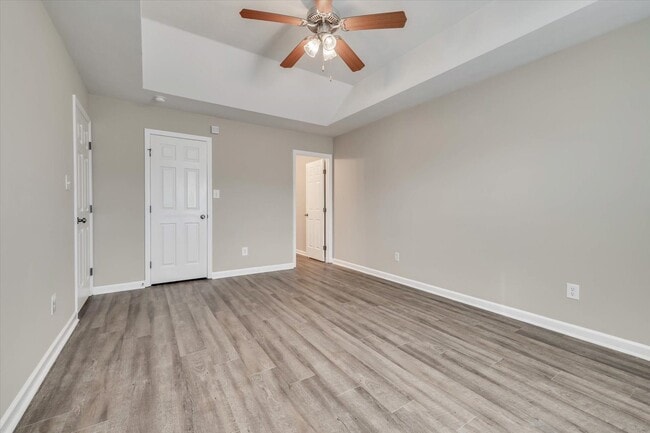 Building Photo - 1622 Emma St