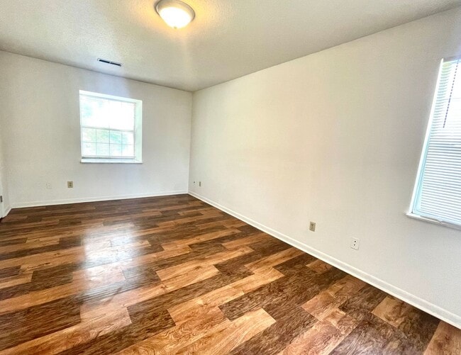 Building Photo - Lovely Home for rent in West Knoxville!