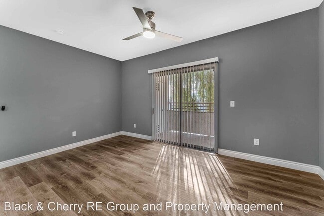 Building Photo - 2 br, 2 bath House - 5650 E Sahara Ave #2008