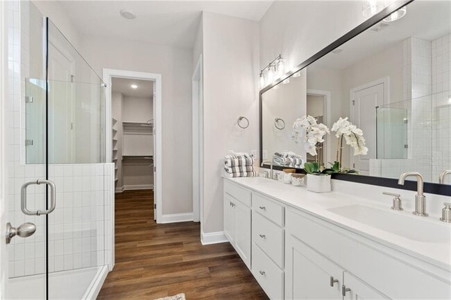 Building Photo - 613 Stickley Oak Way