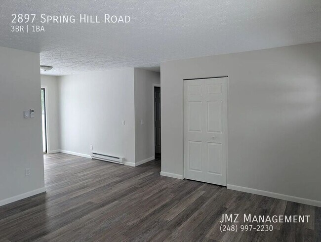Building Photo - 2897 Spring Hill Dr