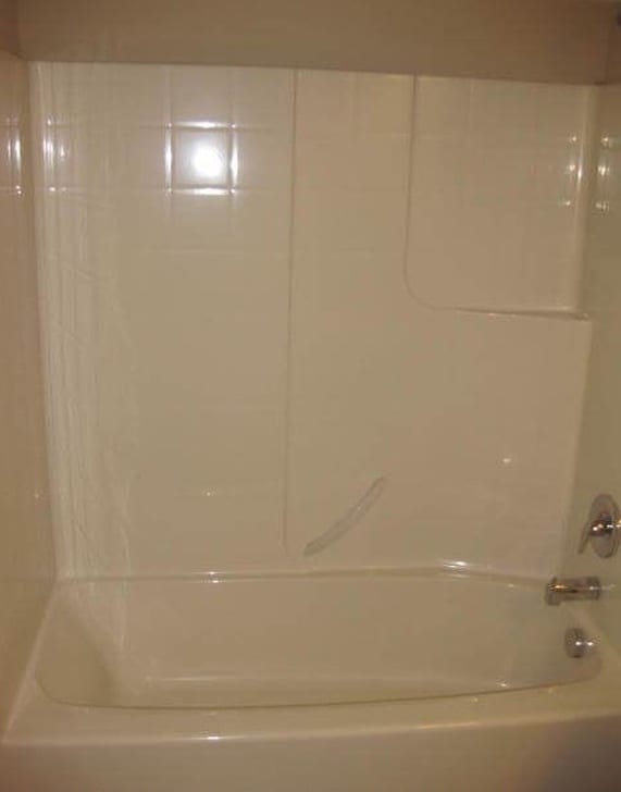 Building Photo - Spacious 3-Bedroom, 2.5-Bath Townhome in S...