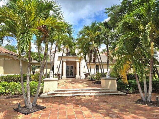 Building Photo - 1715 Village Blvd