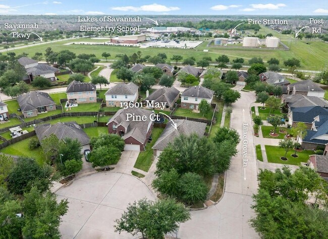 Building Photo - 13601 May Pine Ct